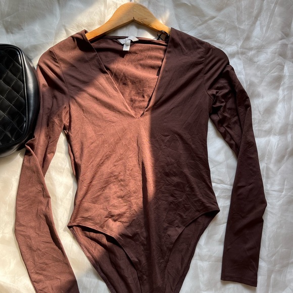 Brown bodysuit - Picture 2 of 3